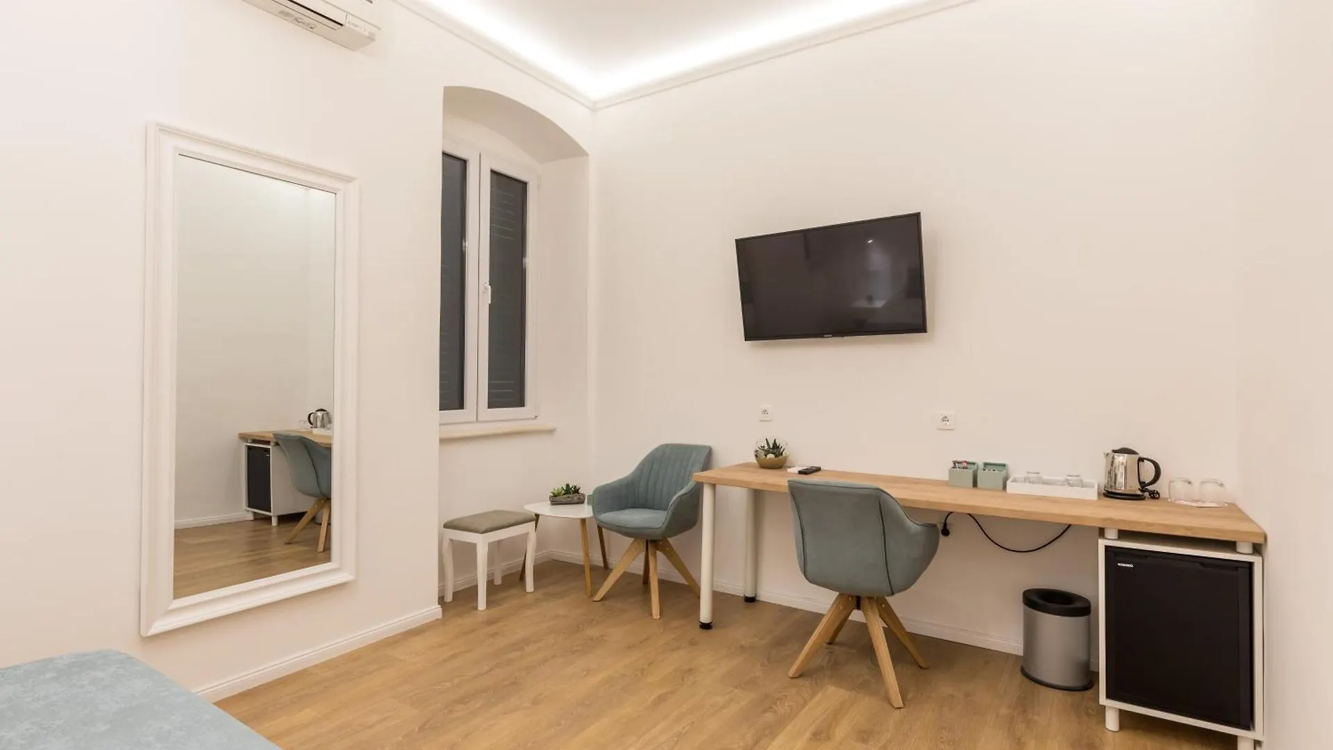 Guest house Luxury Rooms In The Center Of Split - Maniva