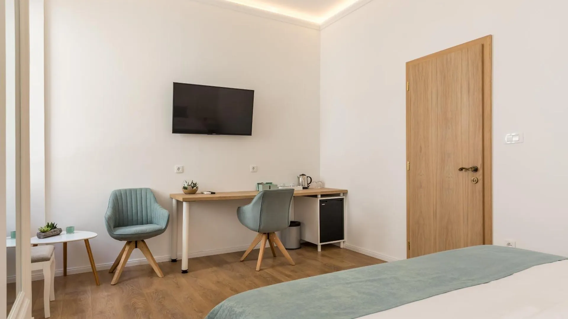 Luxury Rooms In The Center Of Split - Maniva Guest house