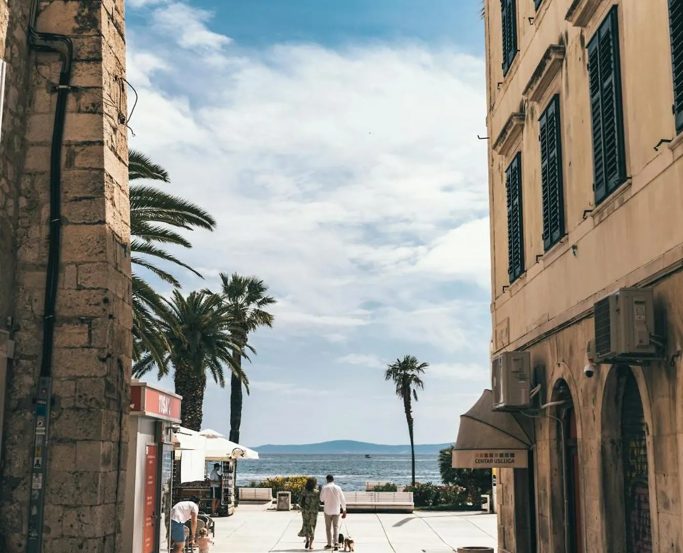 Luxury Rooms In The Center Of Split - Maniva